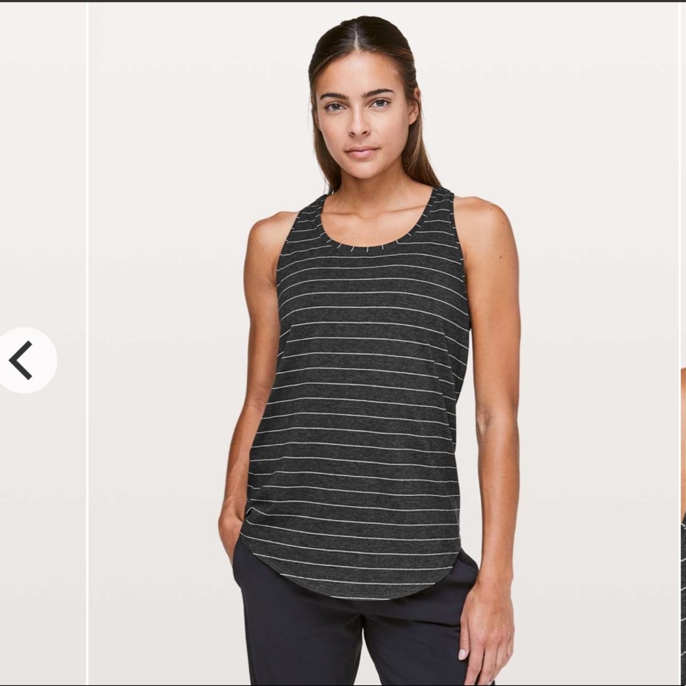 Lululemon Love Tank *Pleated
Short Serve Stripe Heathered Black White
